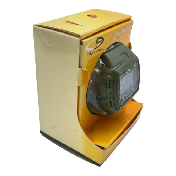 C9 By Champion CAMOUFLAGE WR50M CHRONO WRIST WATCH - New Battery - Picture 2 of 6